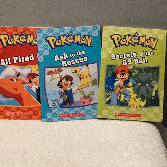Pokemon Adventure Collection Box - 8 Books! - Picture 4 of 9